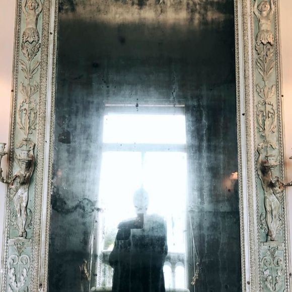 Meet your Posher, Arielle - Picture 1 of 1